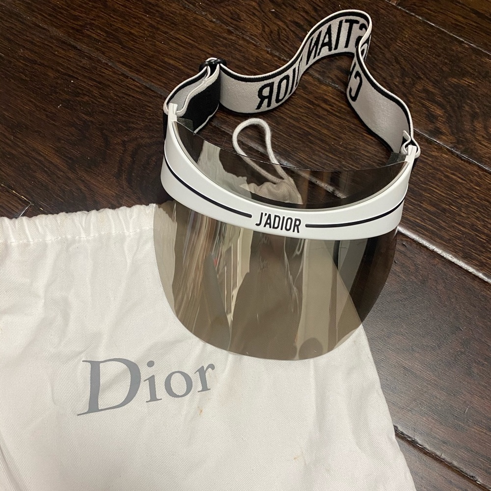 J’ADIOR Visor